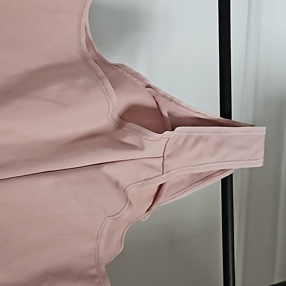 Spanx size medium - Picture 5 of 5